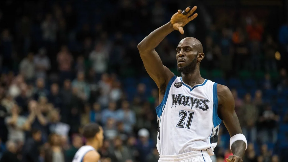 Timberwolves to retire Garnett jersey in 2027