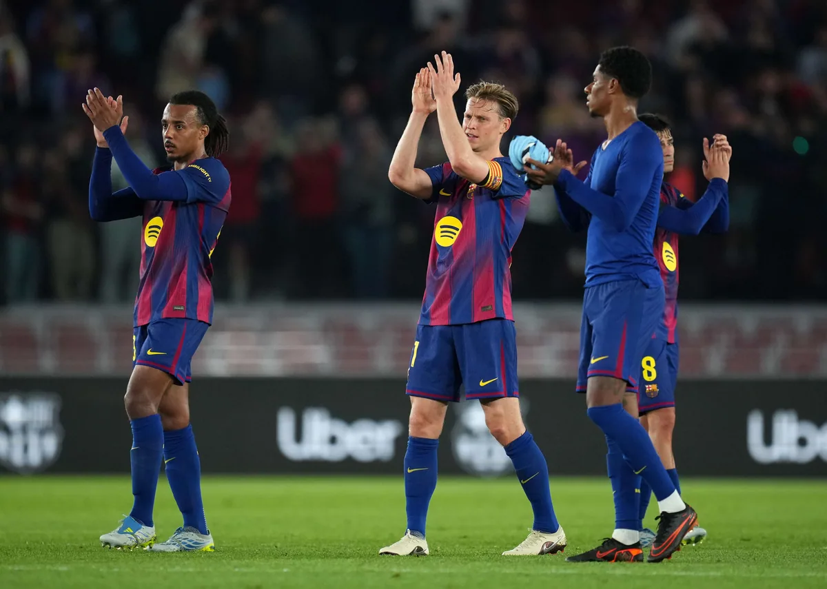 de jong may shift to defense under flick