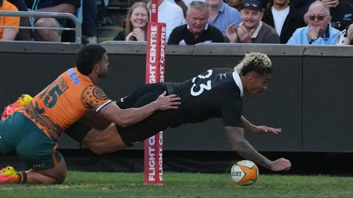 All Blacks secure Bledisloe Cup with 43-21 win over Wallabies