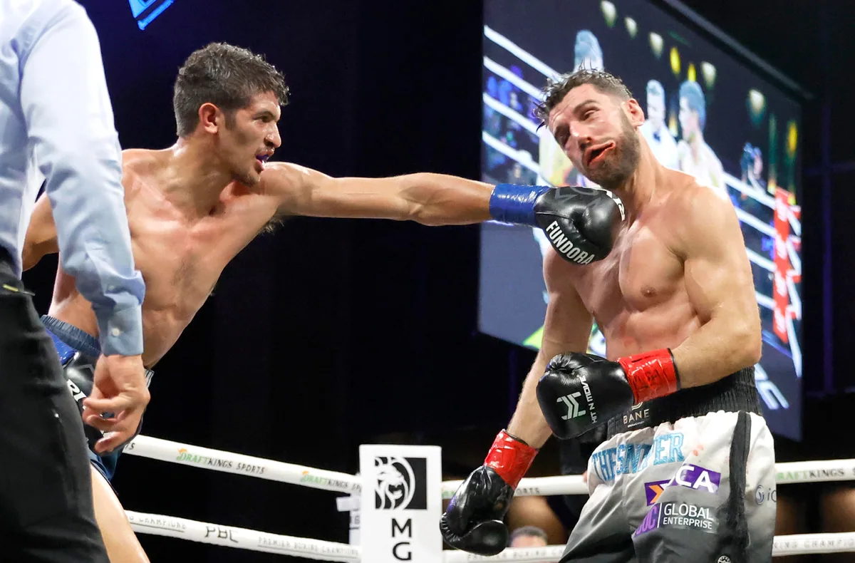 Fundora Keeps Title After Last-Second Knockout