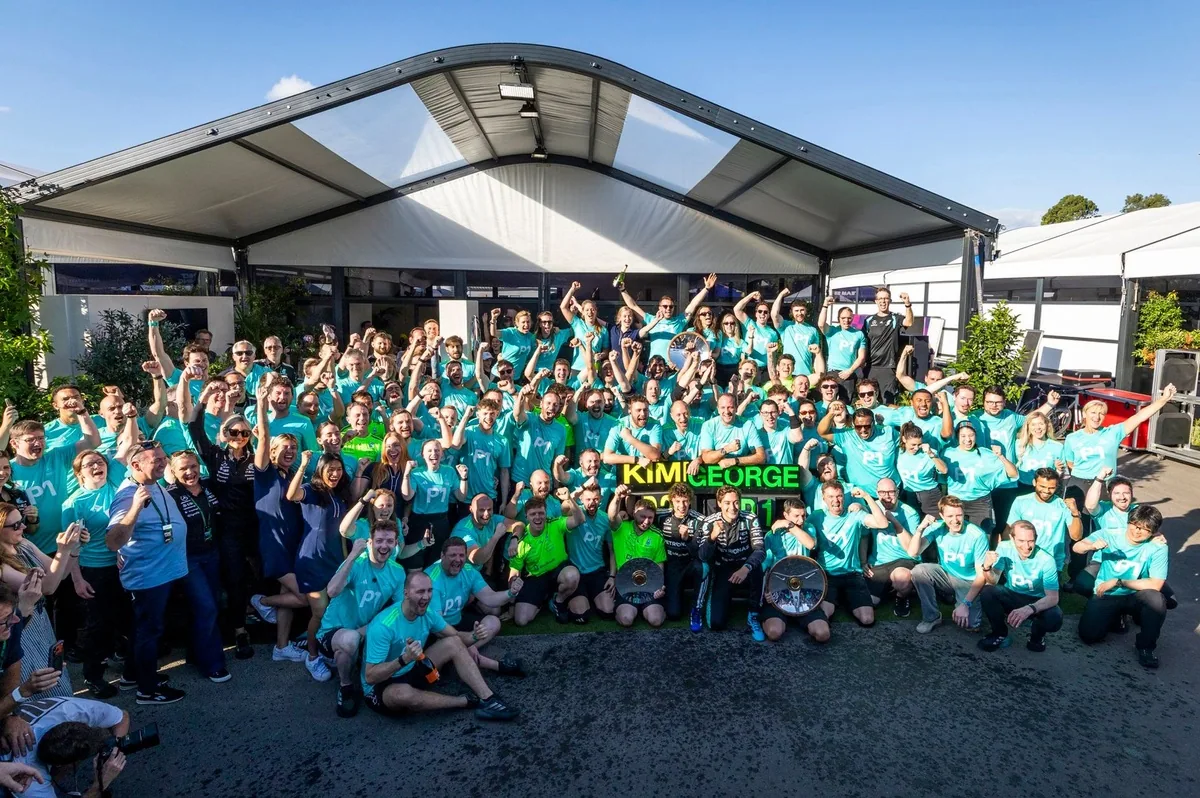 Mercedes leads F1 standings in 2026