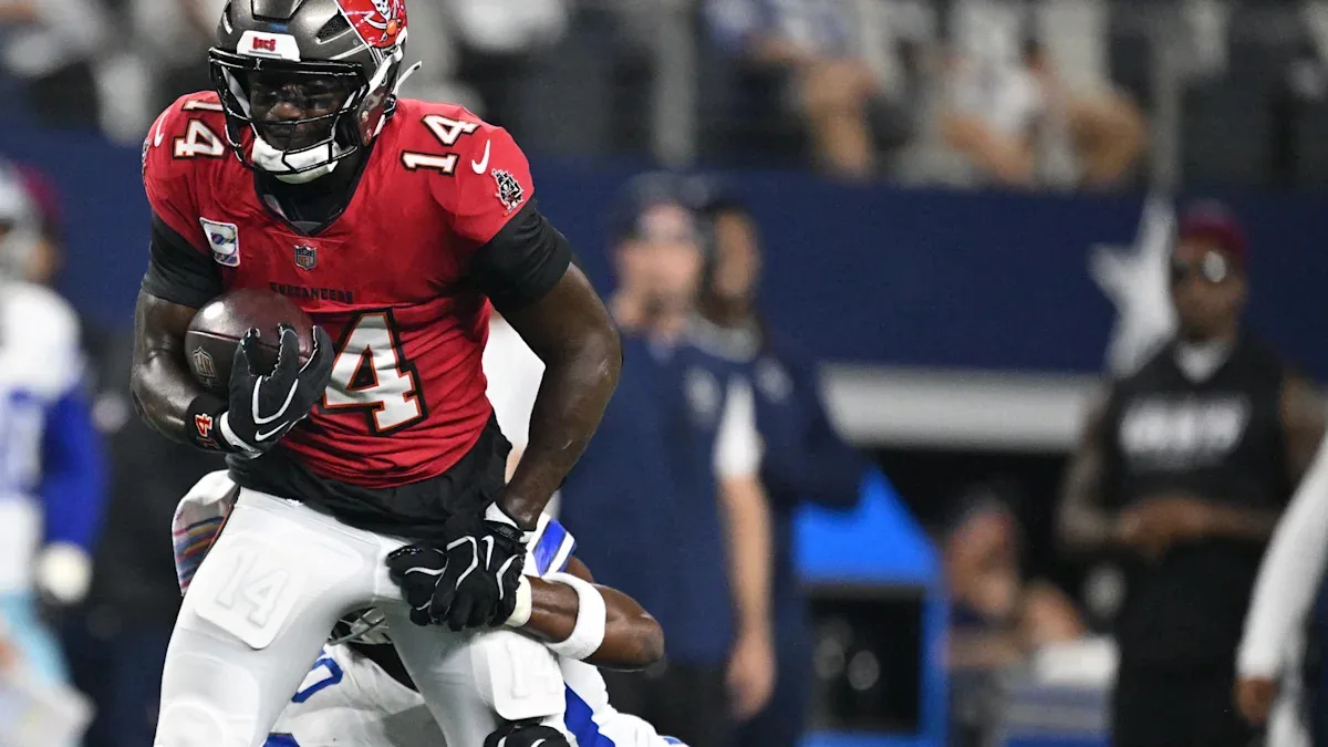 Godwin struggles in Bucs' win over Cowboys