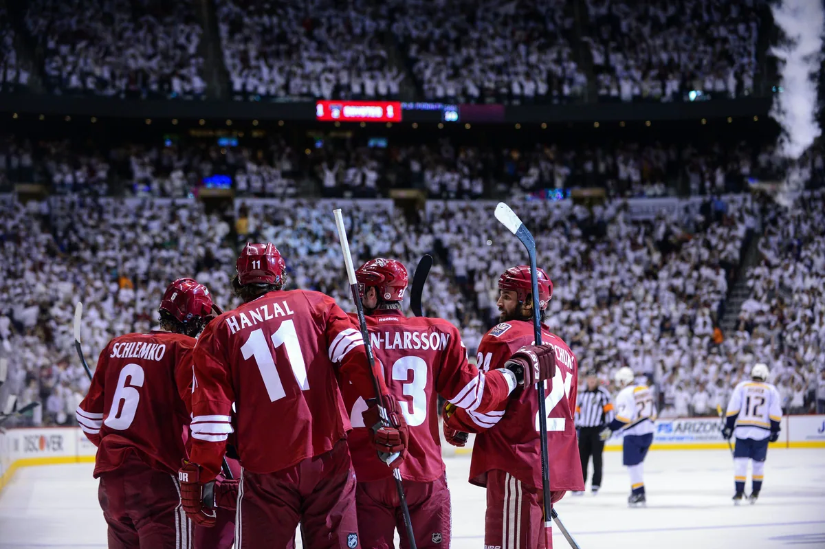 Coyotes hockey survives 30 years in Phoenix