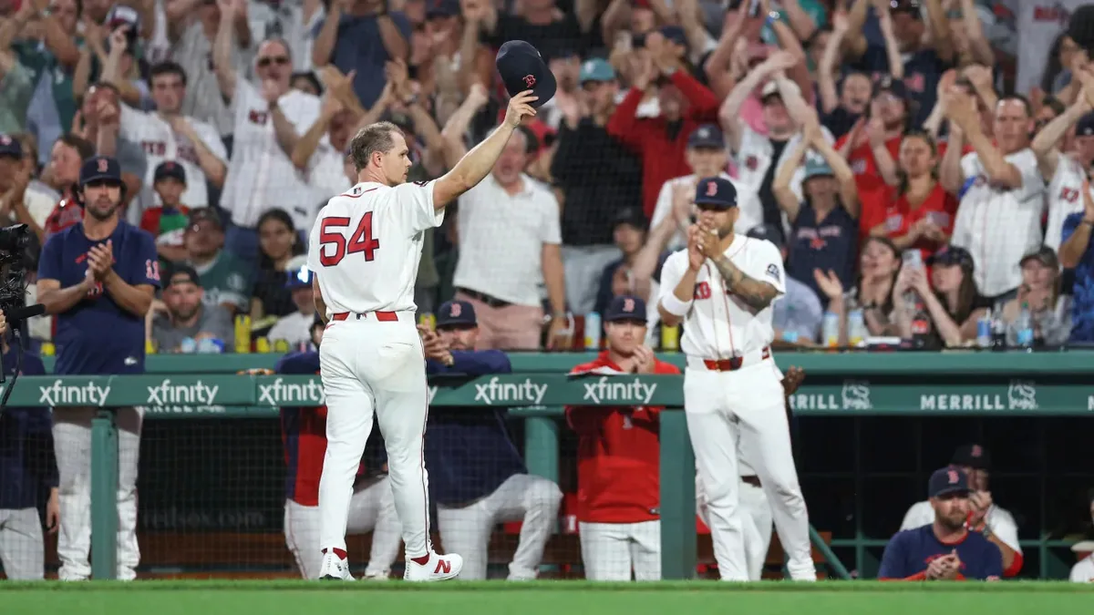 Gray to pitch in 2027, open to Red Sox return