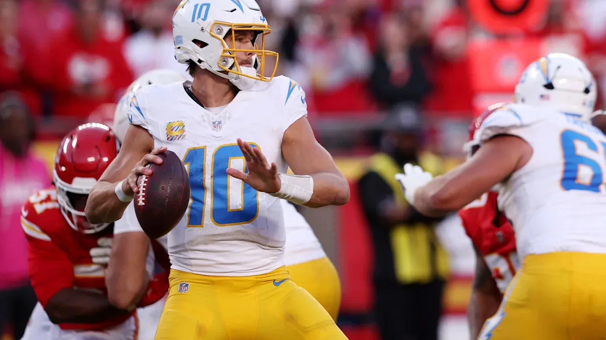 Chargers fall to 0-6 after 22-6 loss to Chiefs