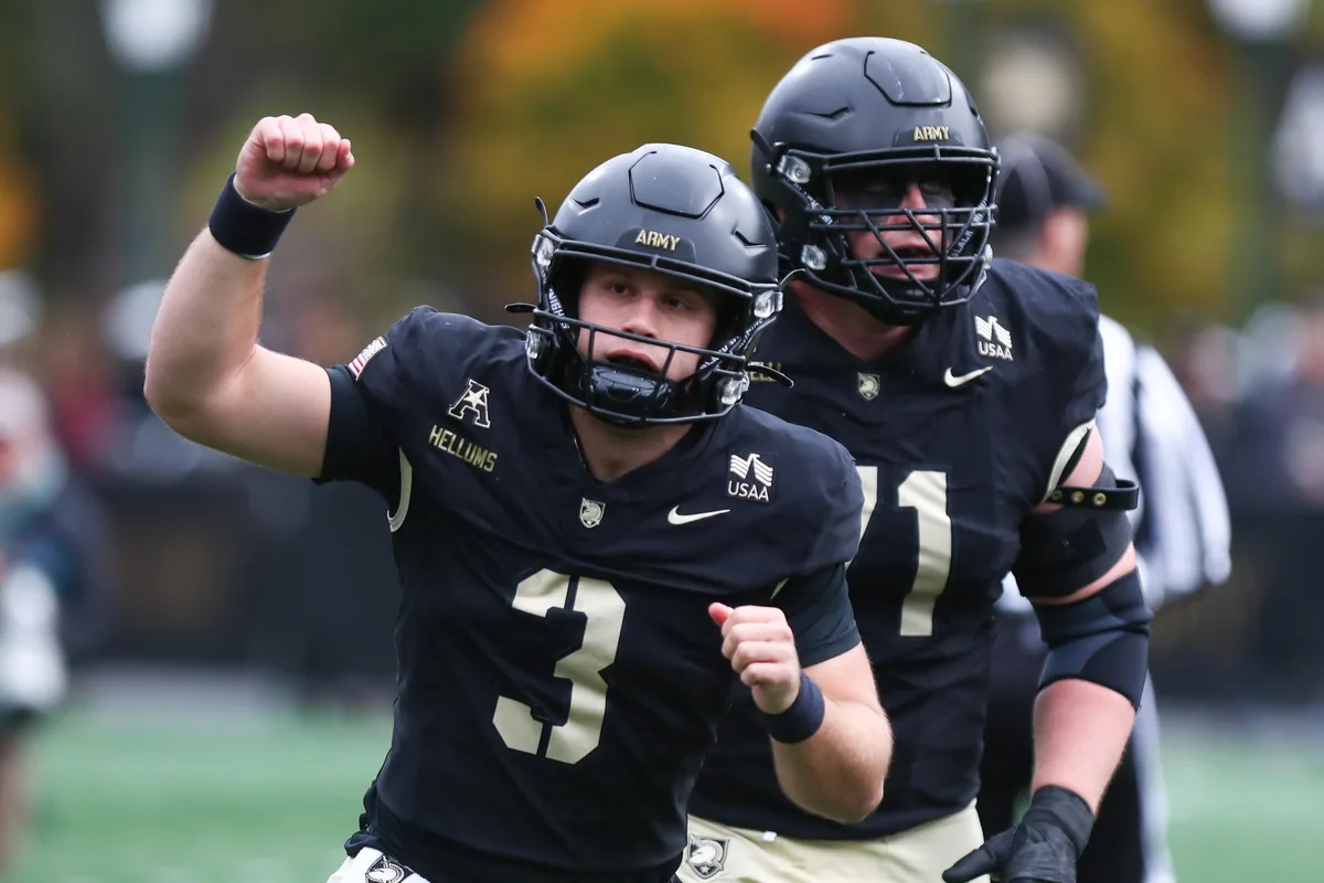 Army dominates FAU with 56-24 win