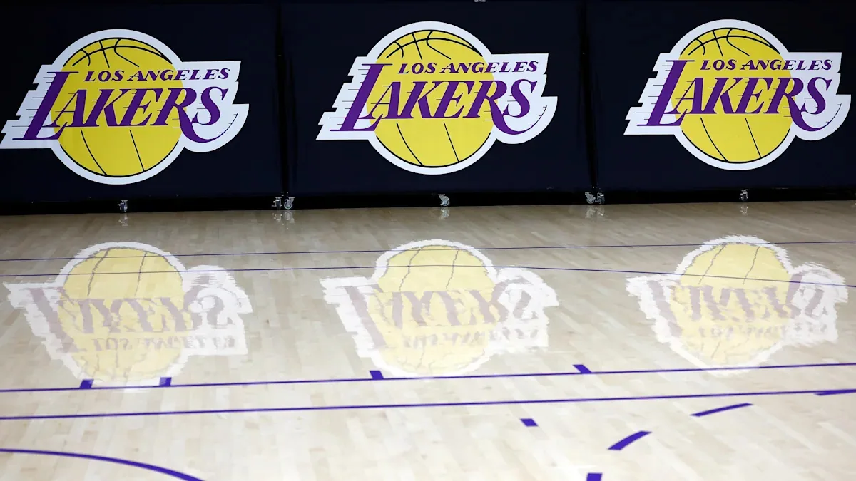 lakers make two roster changes ahead of 2026 season