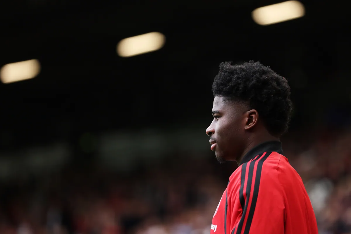 man utd to name trio in first start of season