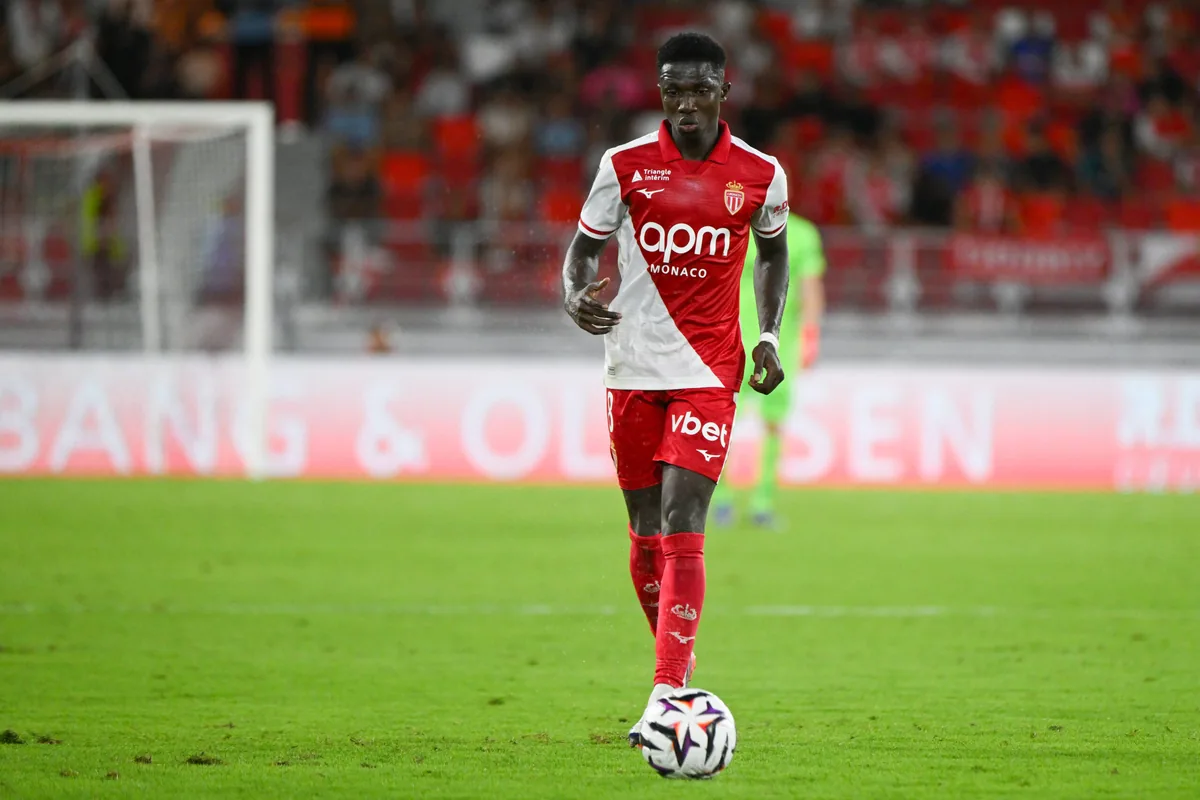 liverpool eye camara as future target
