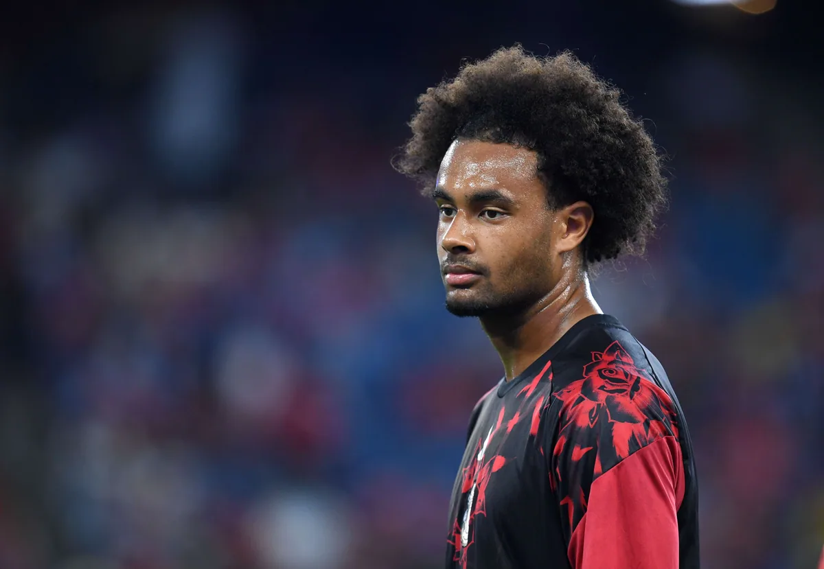 Napoli Seek Zirkzee After United Link