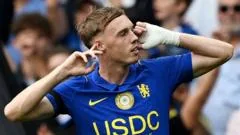 Palmer extends Chelsea stay to 2034