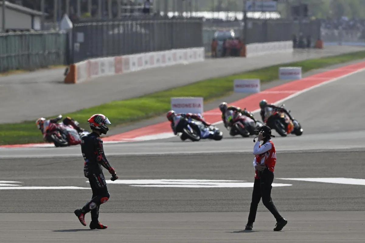 Bezzecchi dismisses Fernandez's Mandalika crash reaction