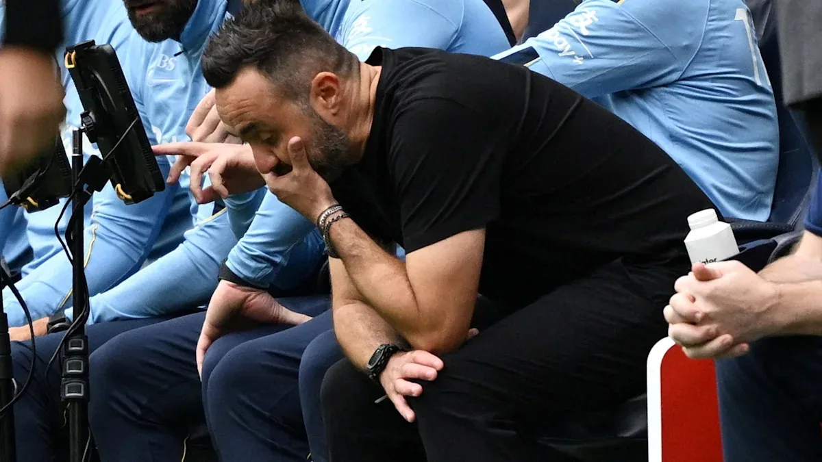 Tottenham Faces United in League Match