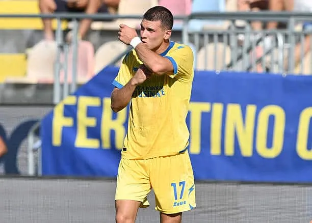 Roma Seek Right-Footed Left-Winger for January