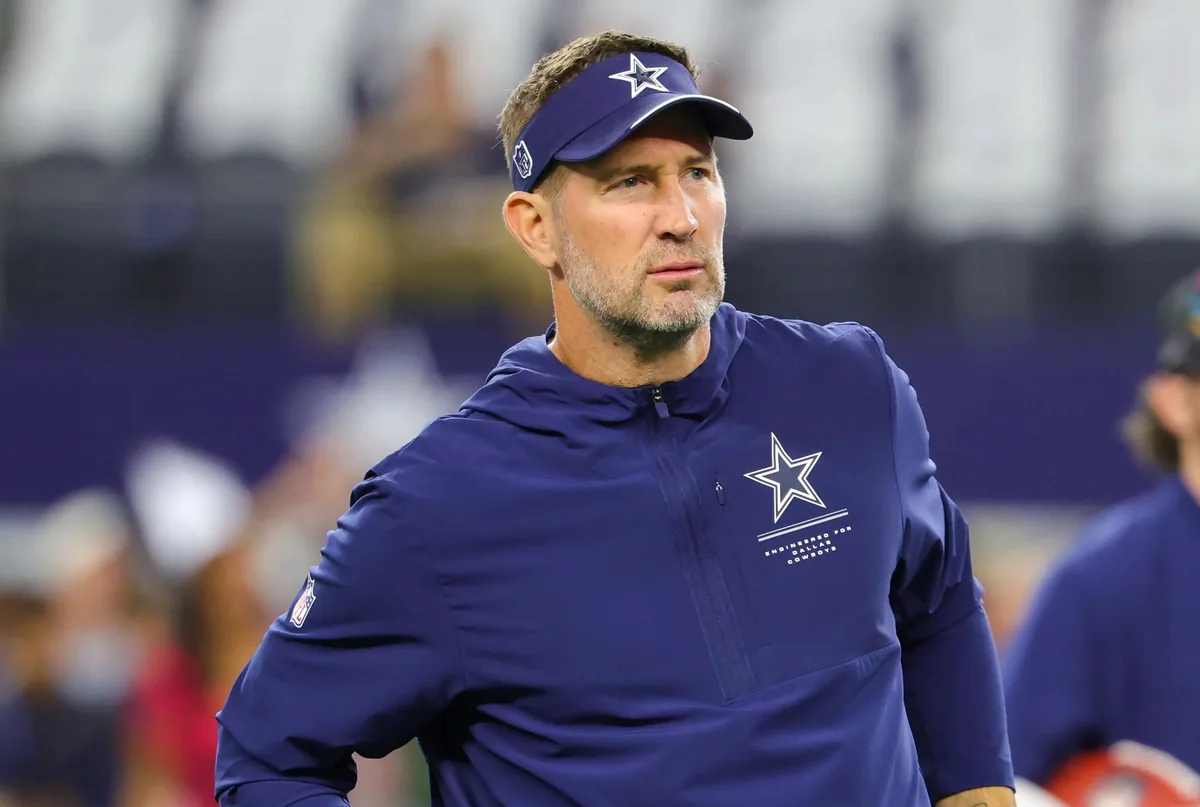 Schottenheimer faces criticism after Cowboys' loss to Buccaneers