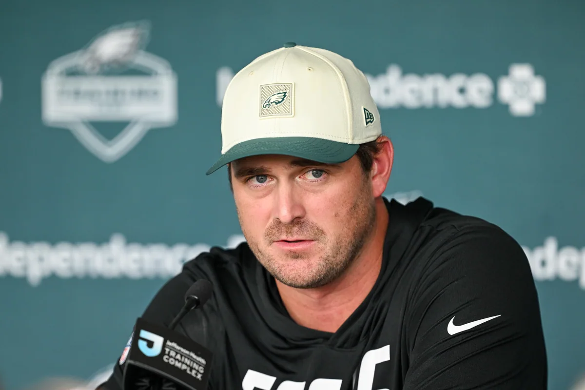 Eagles evaluate Sean Mannion's role