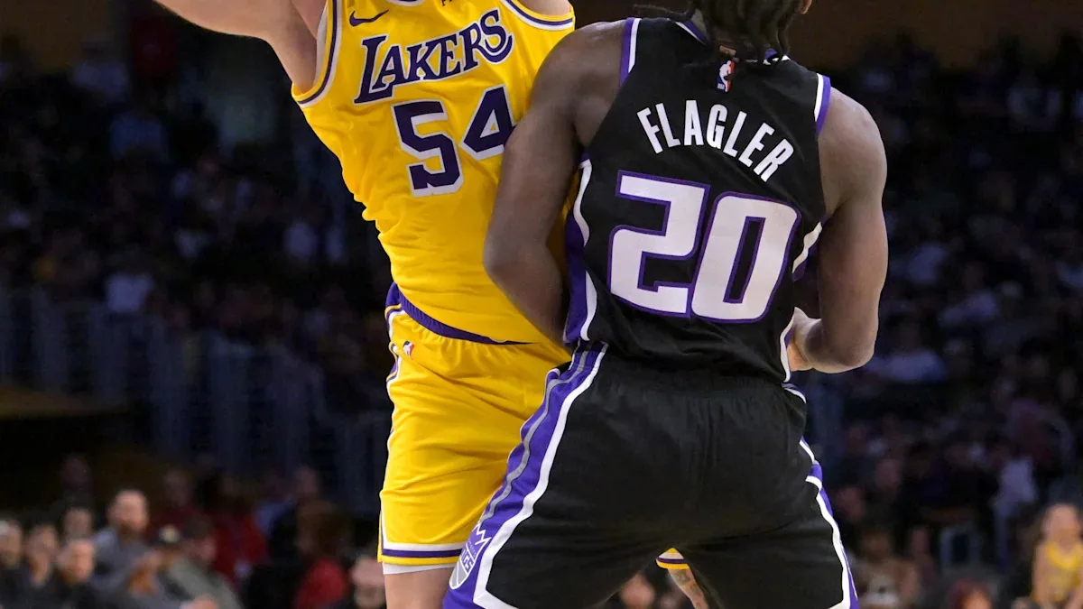 lakers three players stand out in kings win