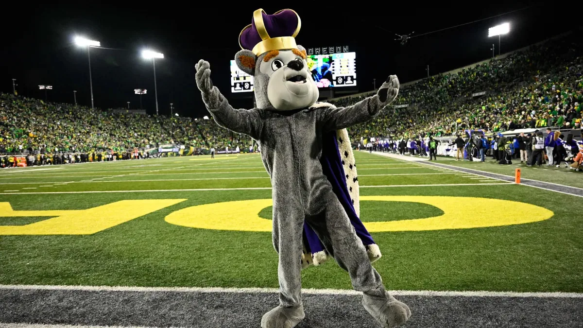 JMU football coach moves to new program