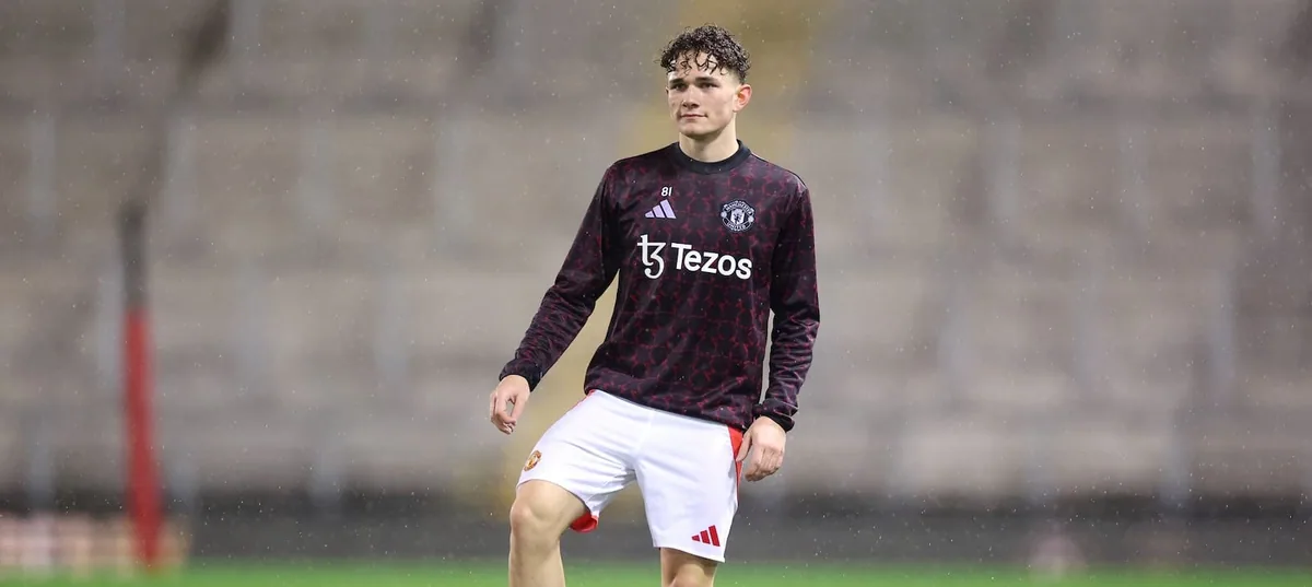 Devaney red card disrupts Man United loan return