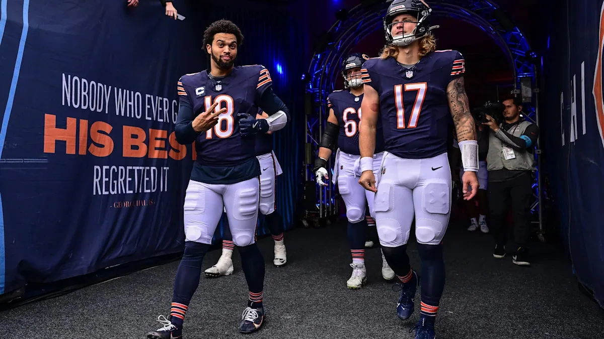 Bears to Start Bagent Against Packers