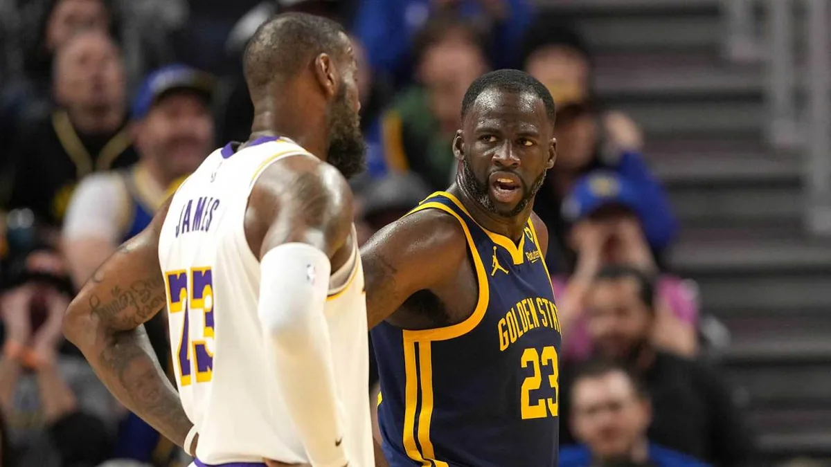 Warriors' Green arrives at training camp