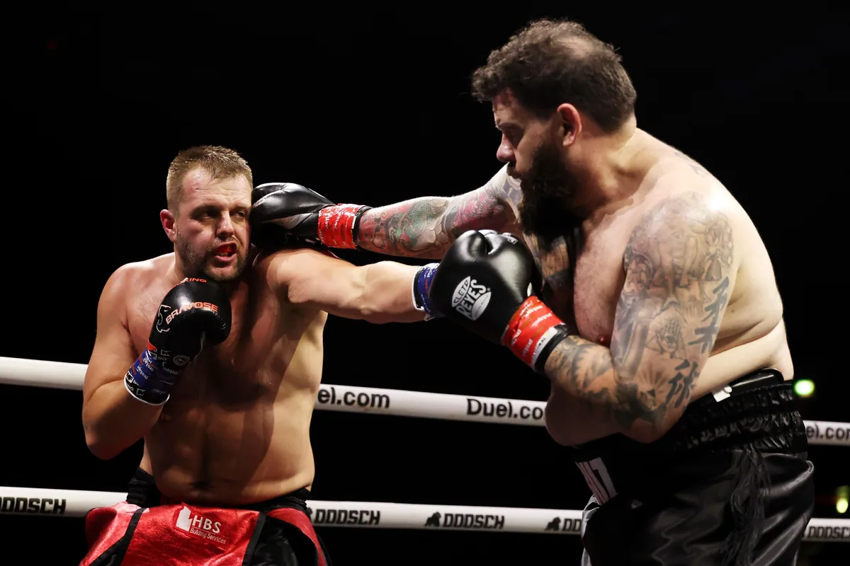 Plinio Cruz wins Misfits Boxing debut