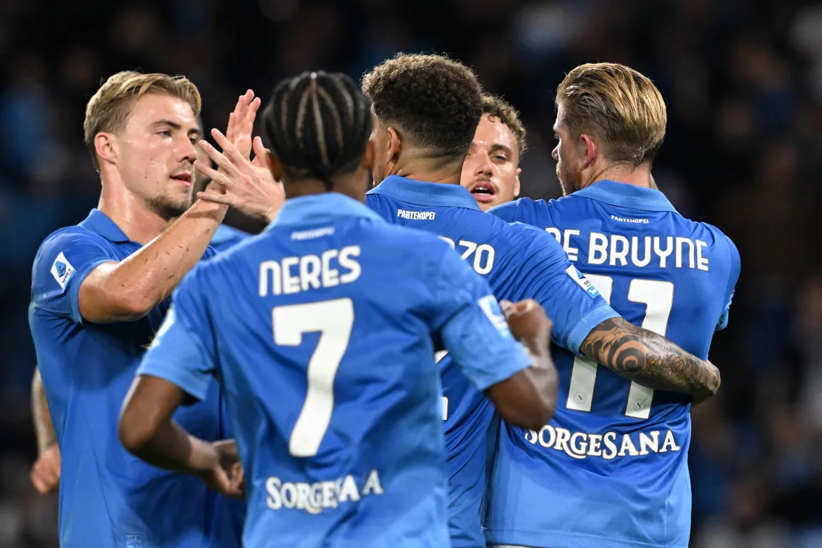 Napoli penalty awarded after chaotic moment