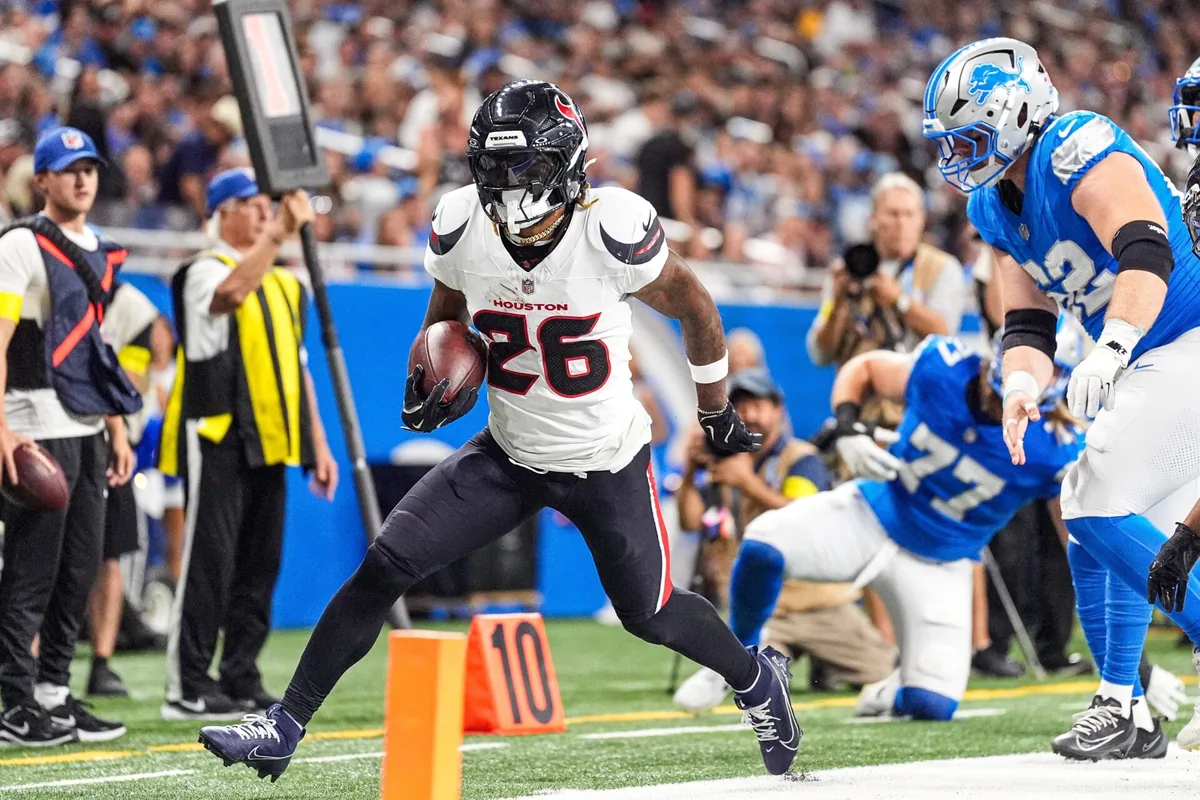 Lions Move Mills to Active Roster