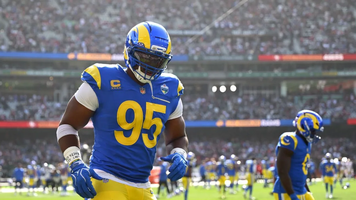 Rams' Garrett Out of Practice Window