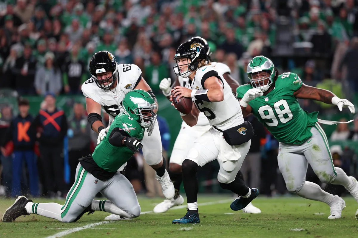 Jaguars Face Eagles in Week 5