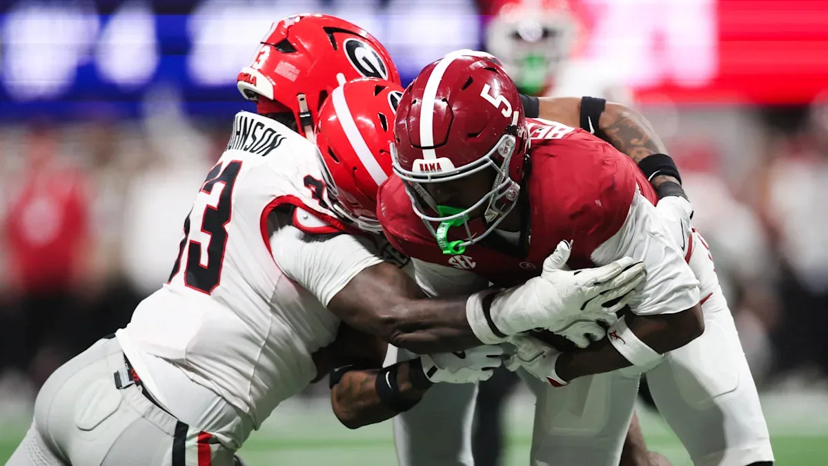 Georgia edges Alabama in SEC clash