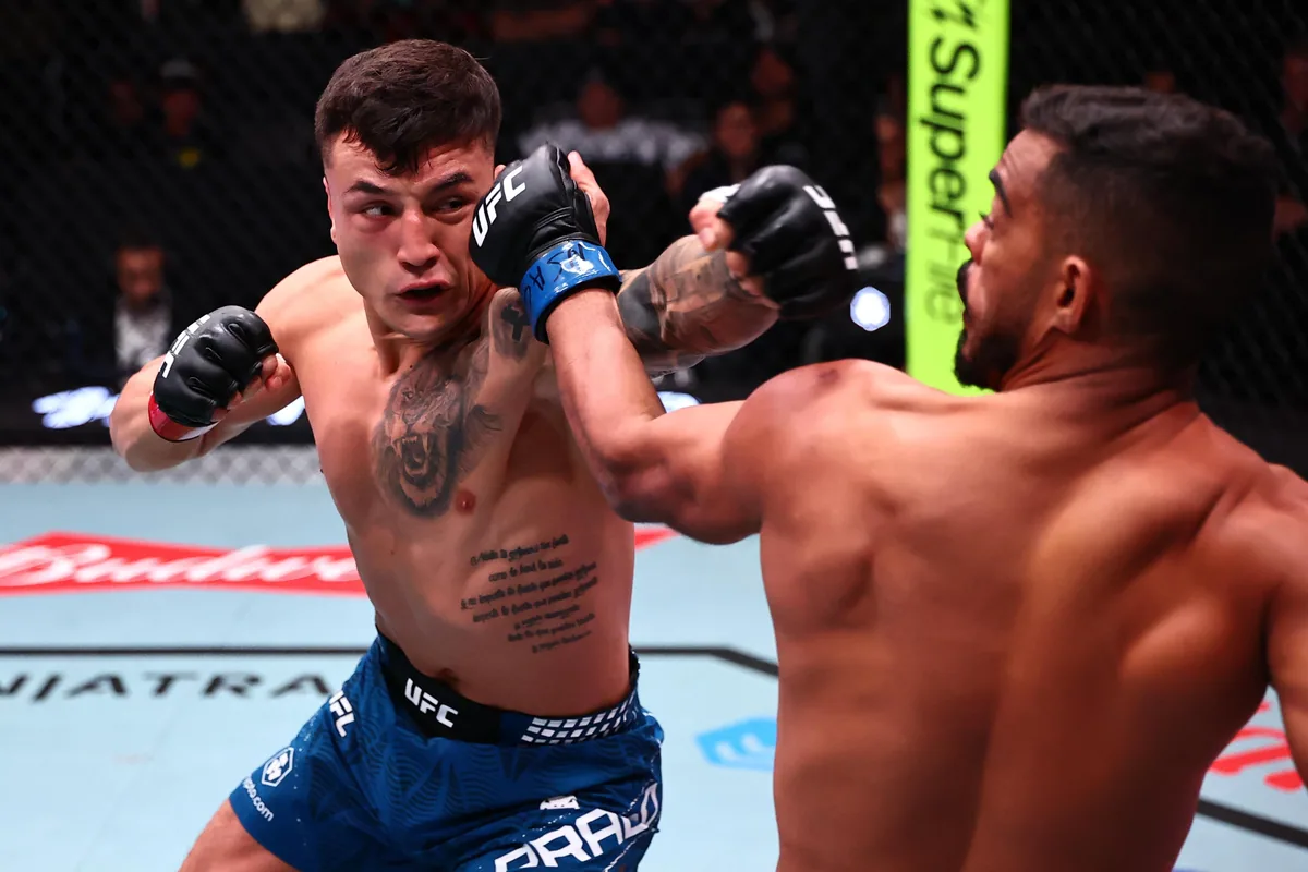 Prado Ends Bonfim's UFC Career With TKO