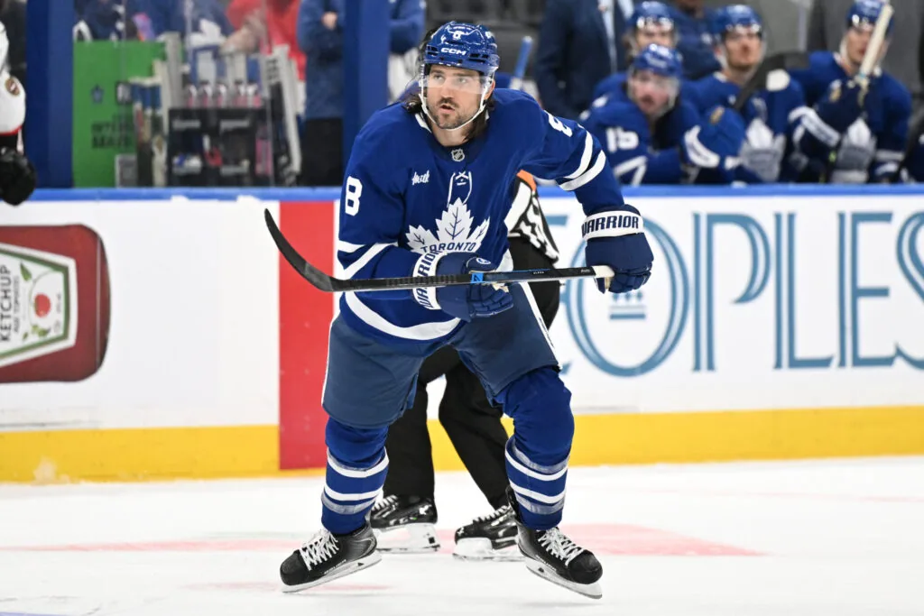 Maple Leafs' star exits game, return uncertain