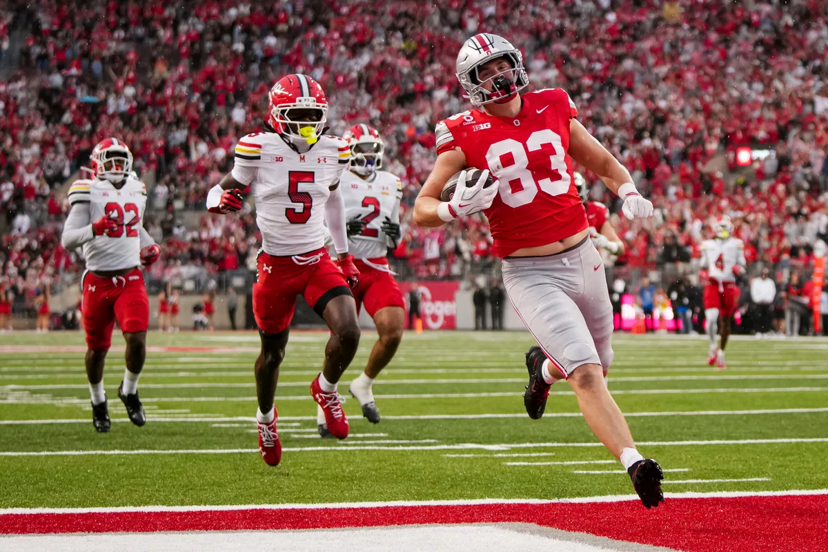 Ohio State dominates Maryland, UCLA edges Oregon