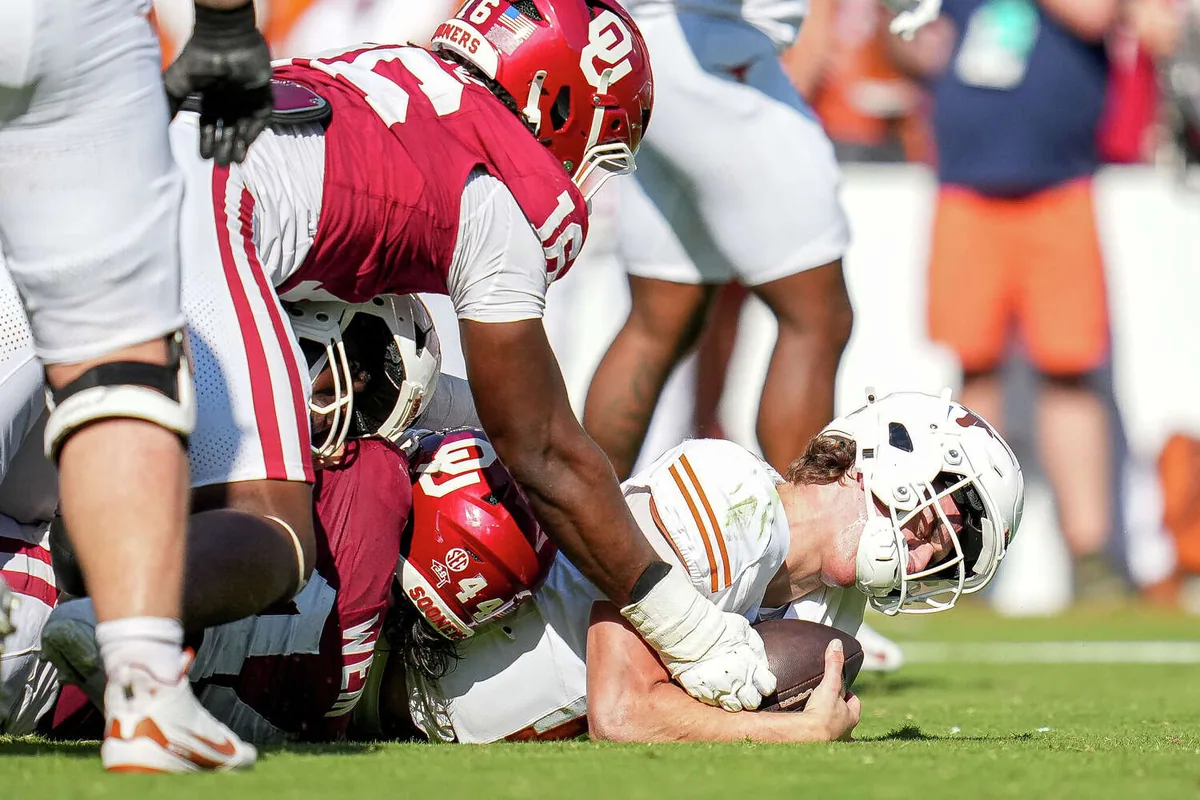 Manning's interceptions key to Oklahoma's Cotton Bowl win