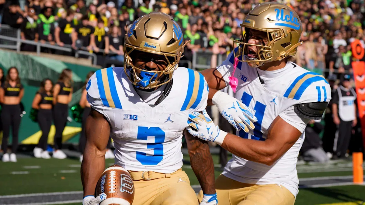 UCLA edges Oregon in close finish
