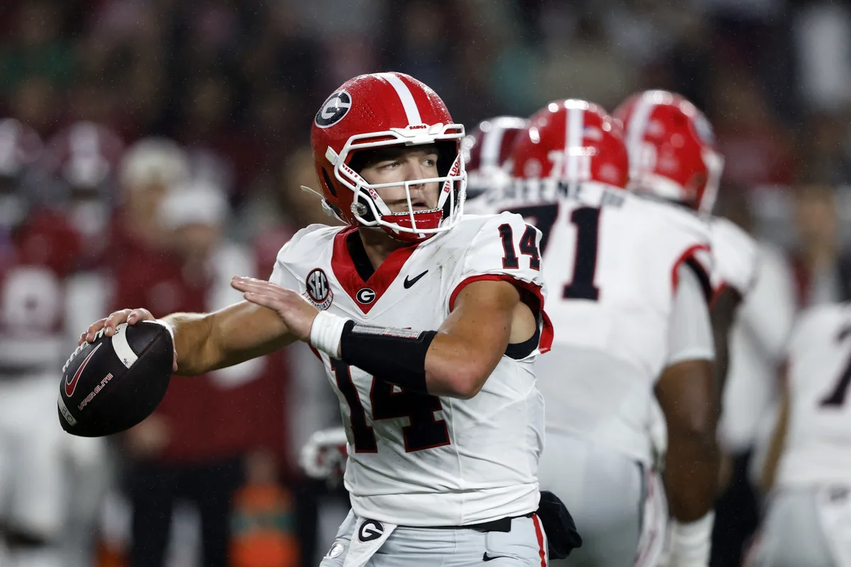 Georgia beats Alabama in regular-season clash