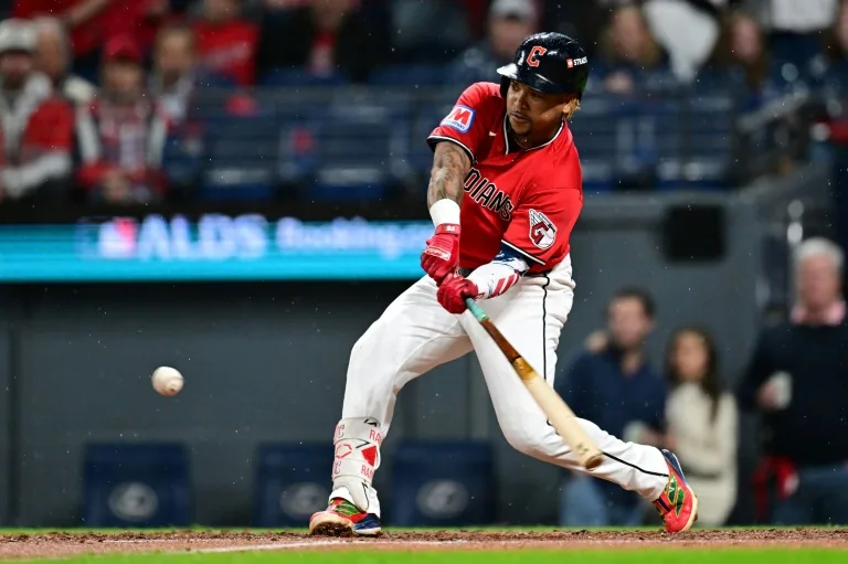 Guardians advance in playoff series with 2-0 win