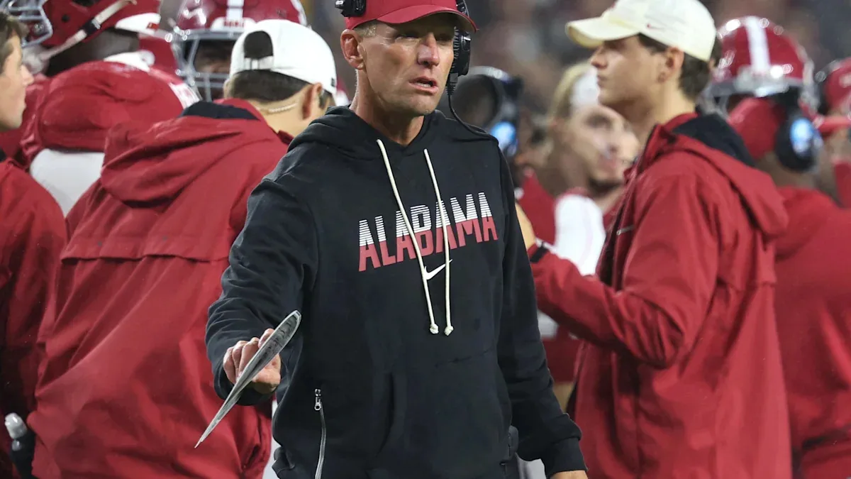 DeBoer criticizes officiating after Alabama's loss to Georgia