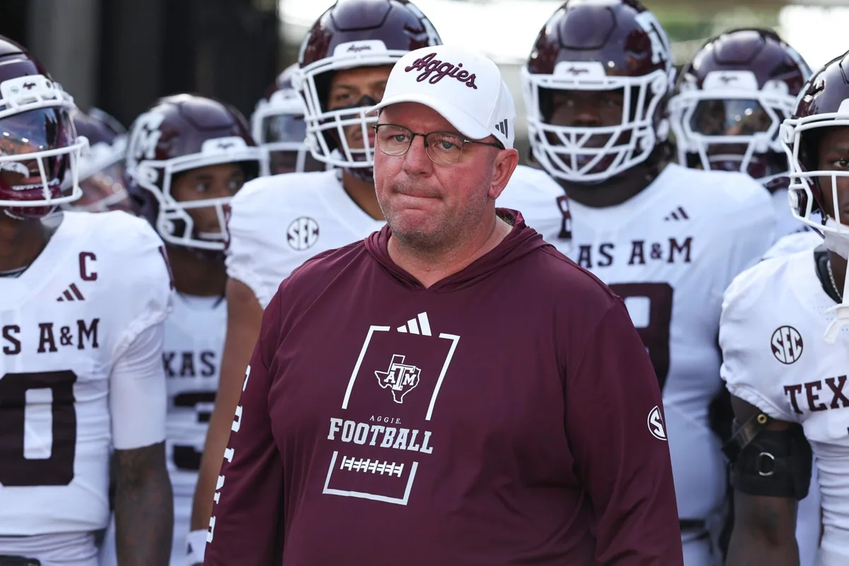 Aggies coach criticizes fan site after loss