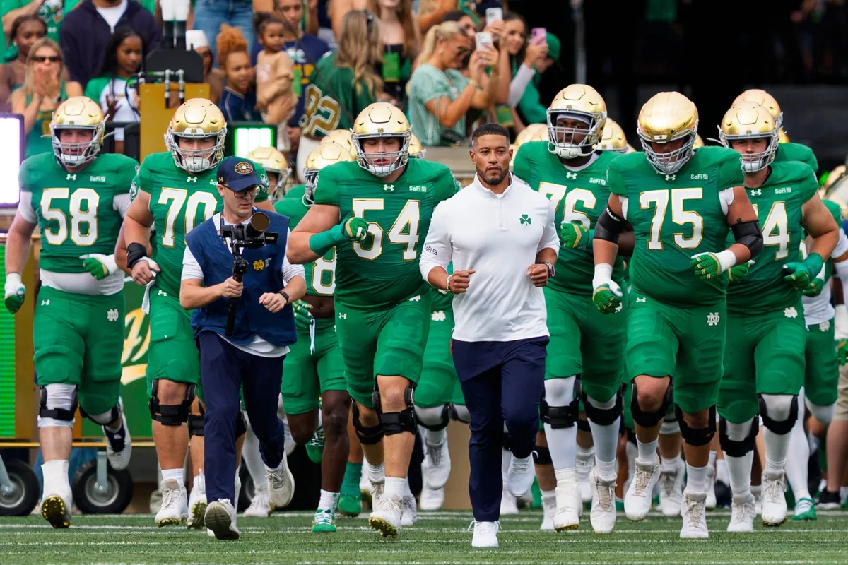 Notre Dame's 6-0 Start Ignored by National Media