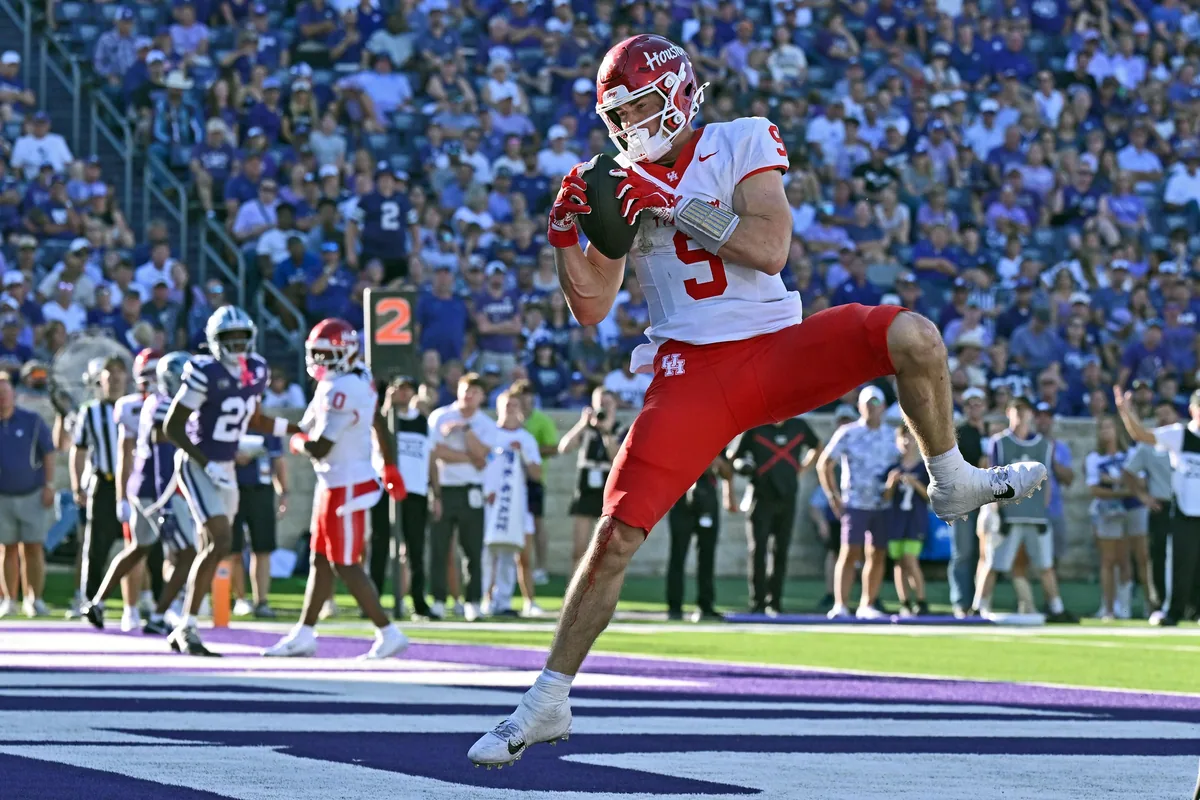 Overmyer ties FBS tight end TD record in Houston win