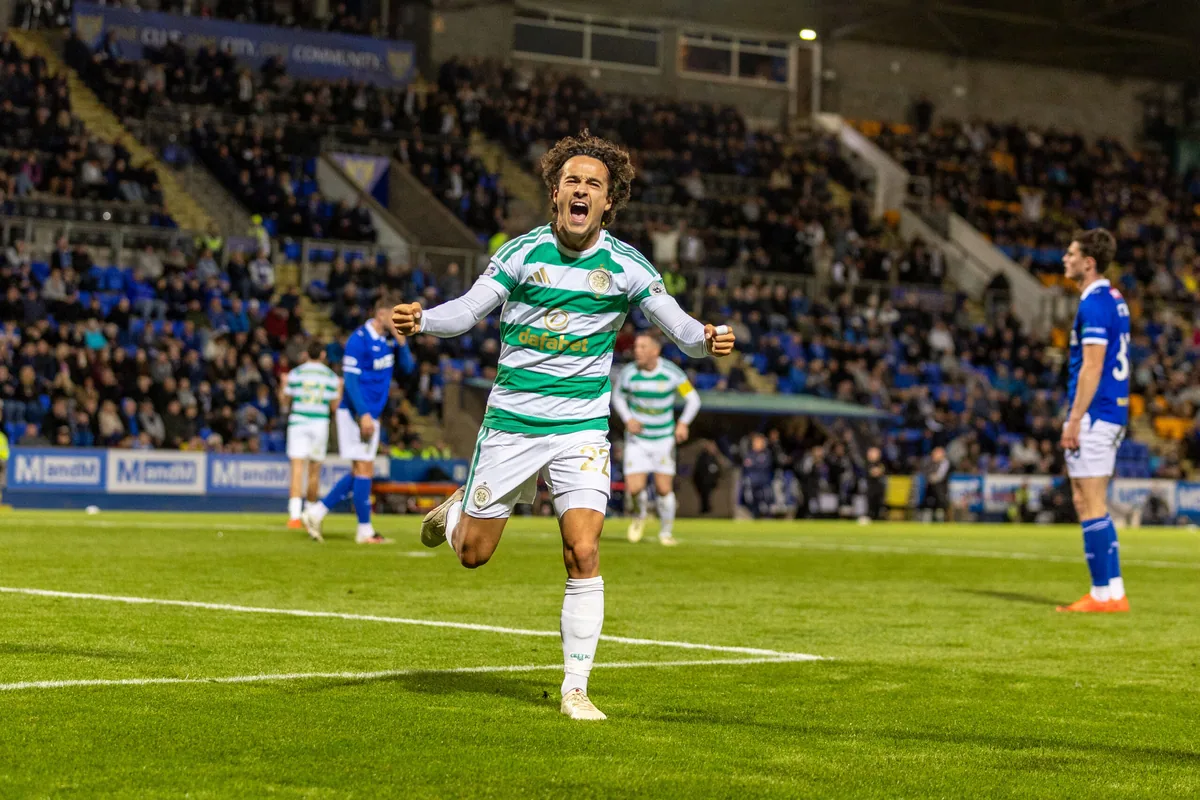 Celtic manager urges unity ahead of crucial league match