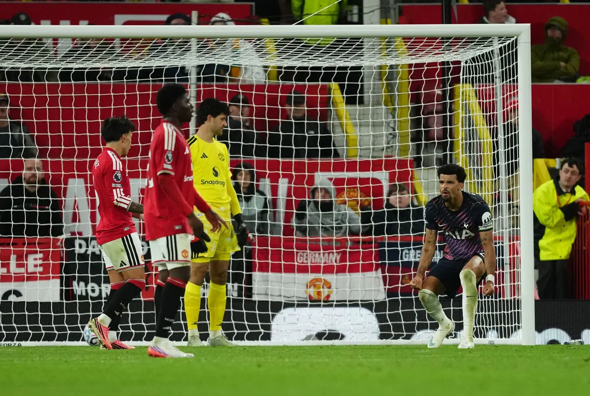 Tottenham draw with Man Utd in Premier League