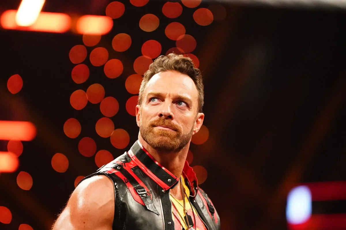 LA Knight loses to Roman Reigns at Money in the Bank