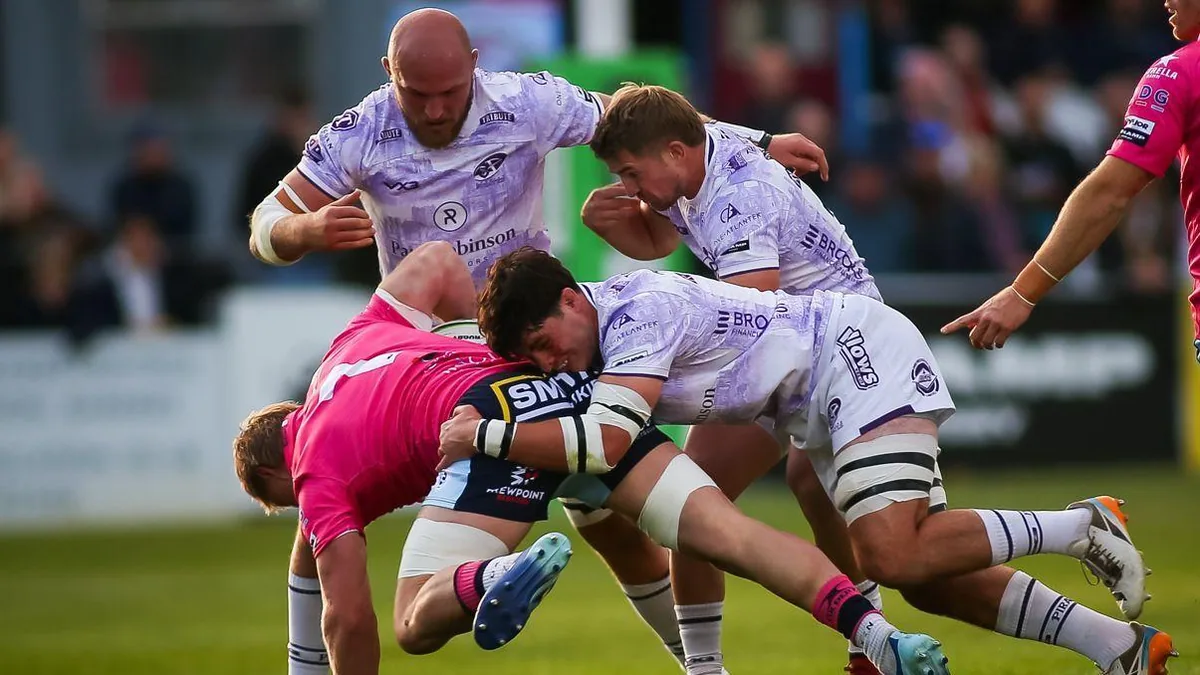 Cornish Pirates Lose to Bedford in 38-14 Result