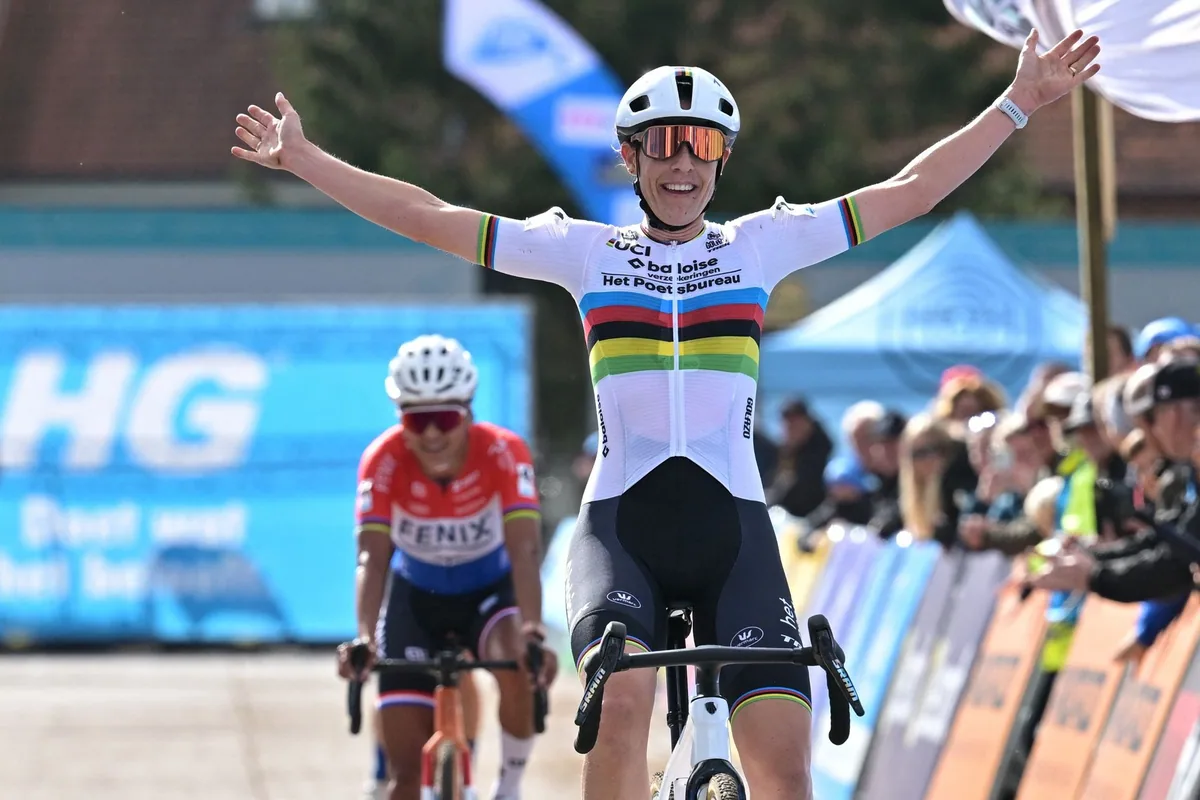 Lucinda Brand wins opening race of 2026/27 season