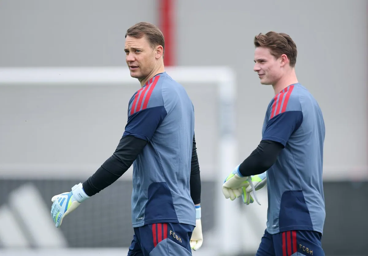 Bayern's goalkeeping hierarchy remains intact
