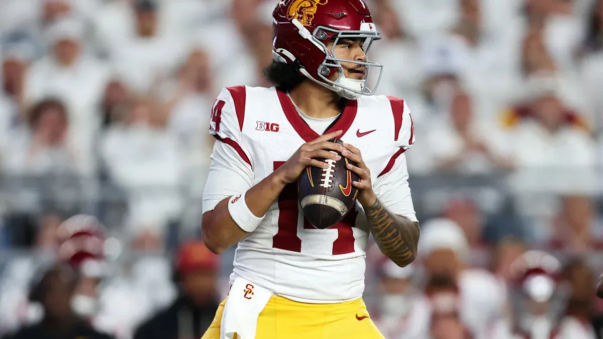 USC quarterback leads team to victory