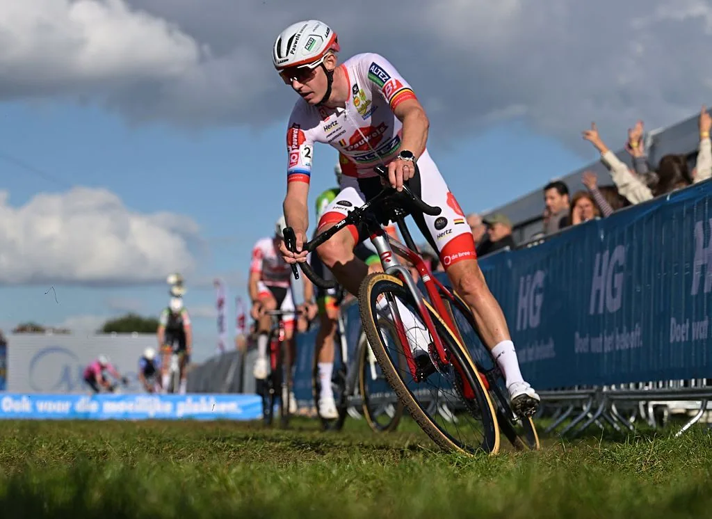 Vanthourenhout wins Dendermonde solo, Pauwels Sauzen 1-2